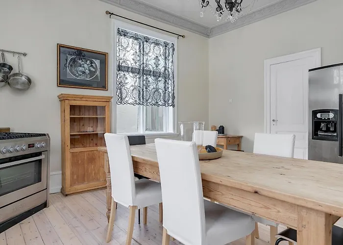 Sudurgata - Authentic Reykjavik Style Apartment